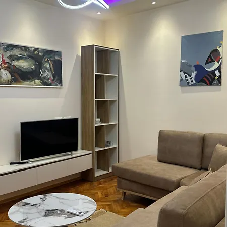 Ciel Apartamento Tirana